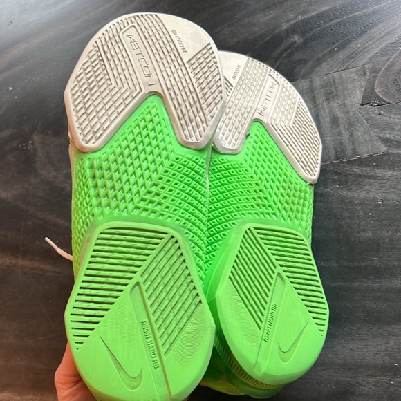 Nike Metcon Sneakers - Picture 4 of 4